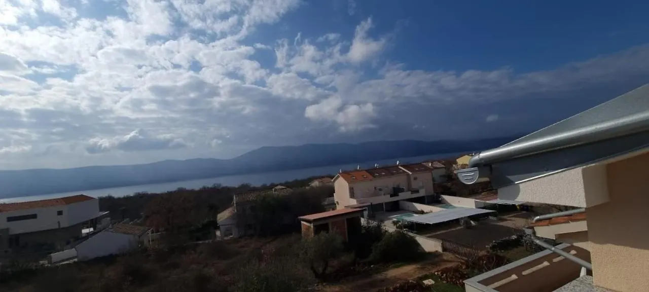 Apartmani Lanterna Krk Town Croatia