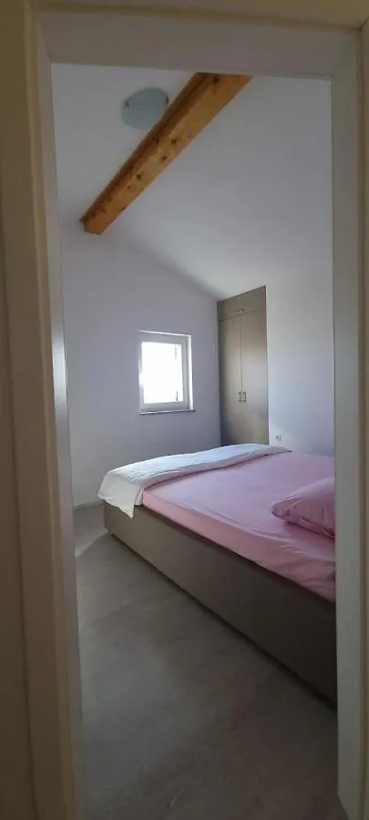 Apartment Apartmani Lanterna Krk Town Croatia